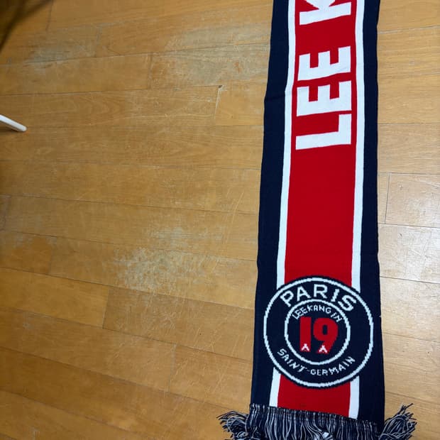 오버더피치 x psg 머플러 (이강인,네이마르)