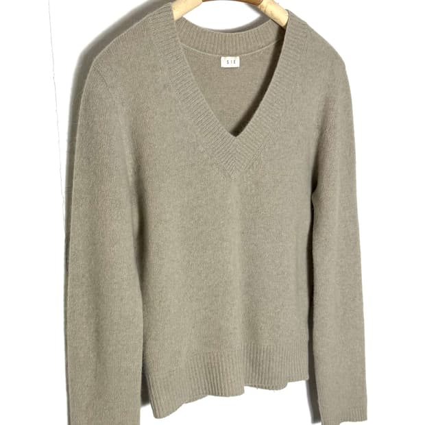 sie 시에 브이넥니트 시에니트 sie니트