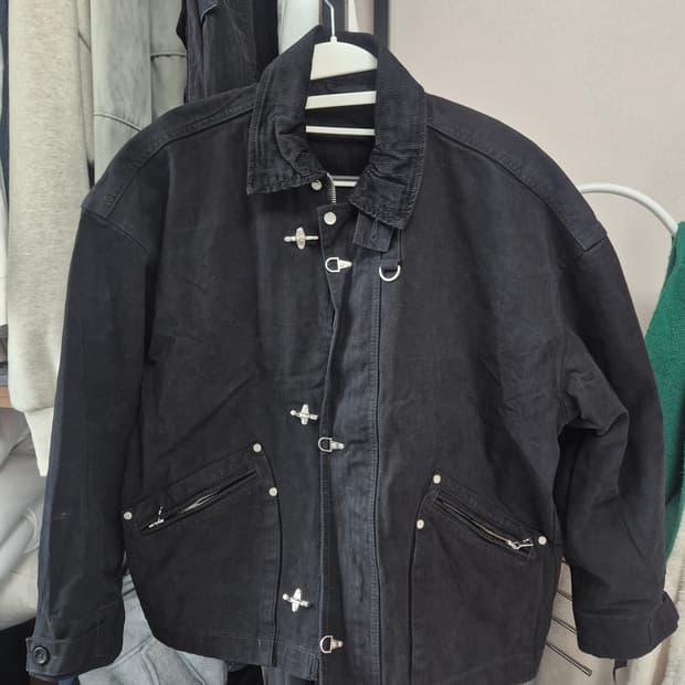블랙  자켓 M95사이즈 새상품