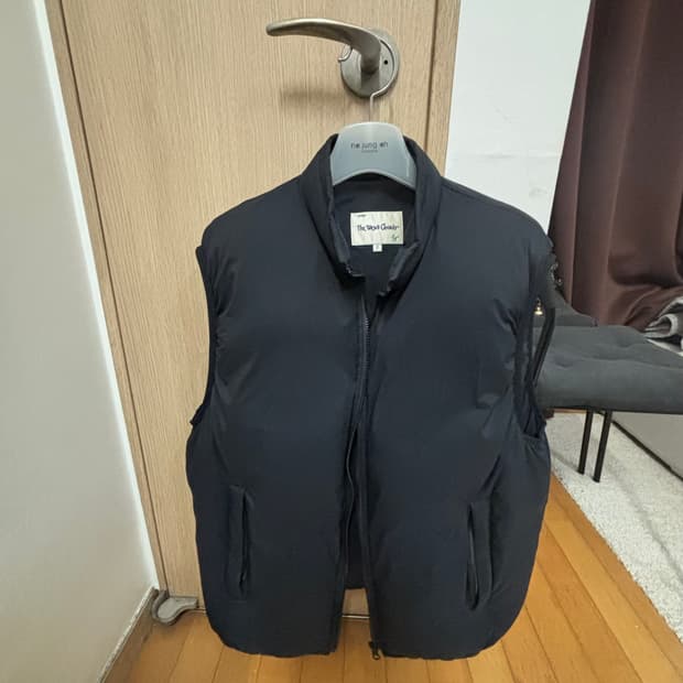 뤡코즈 패딩 베스트 블랙 2 사이즈