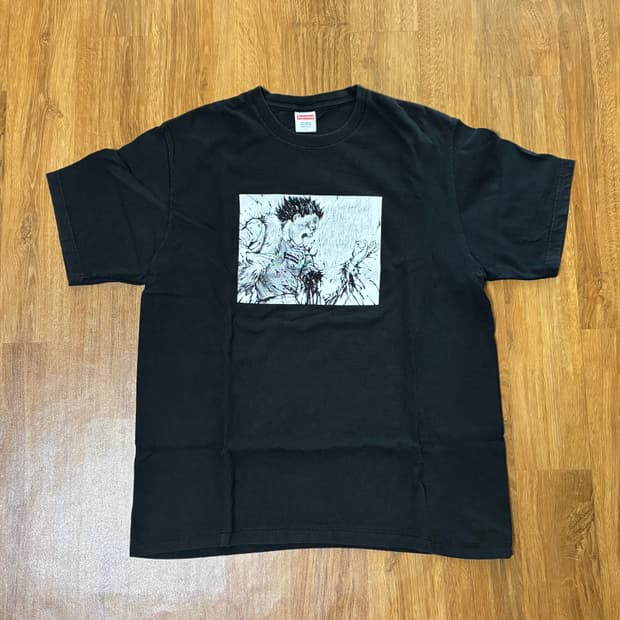 슈프림 아키라 암 티셔츠