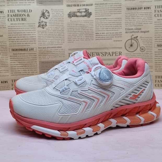 프로스펙스 블레이드 보아 여성 워킹화 235