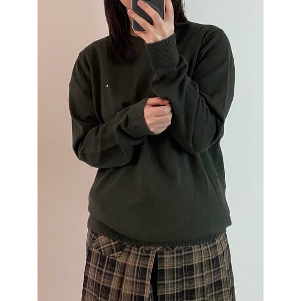 타미힐피거 니트