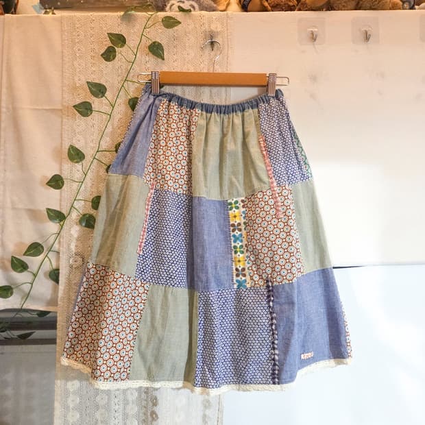 조각 패치워크 미디 스커트