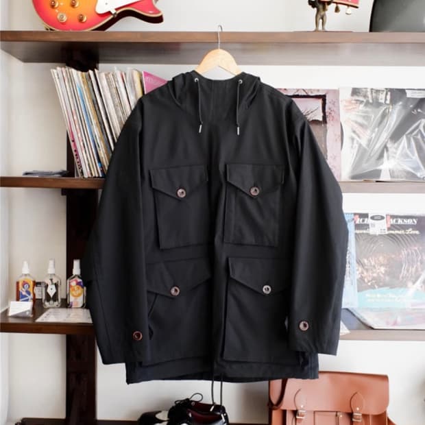 Pretty Green 블랙 파카