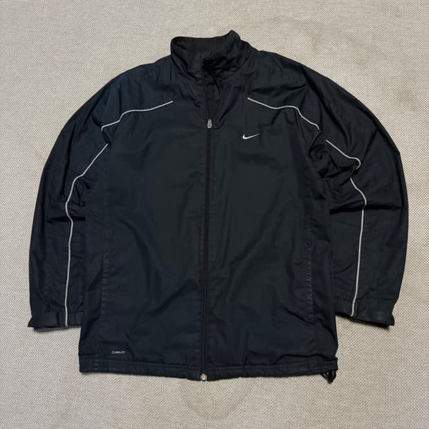 나이키 클리마핏 올드스쿨 바람막이