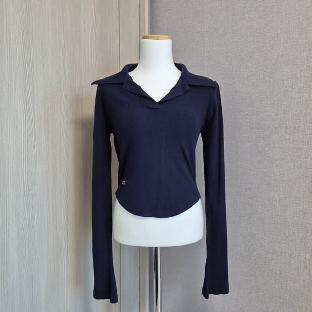 어반드레스 네이비 니트