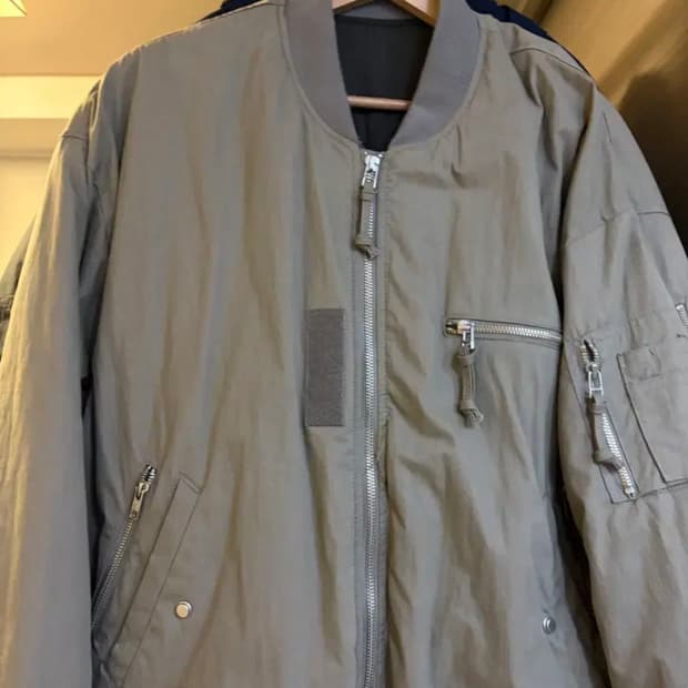 그레일즈 멀티 지퍼 봄버 자켓 타우페