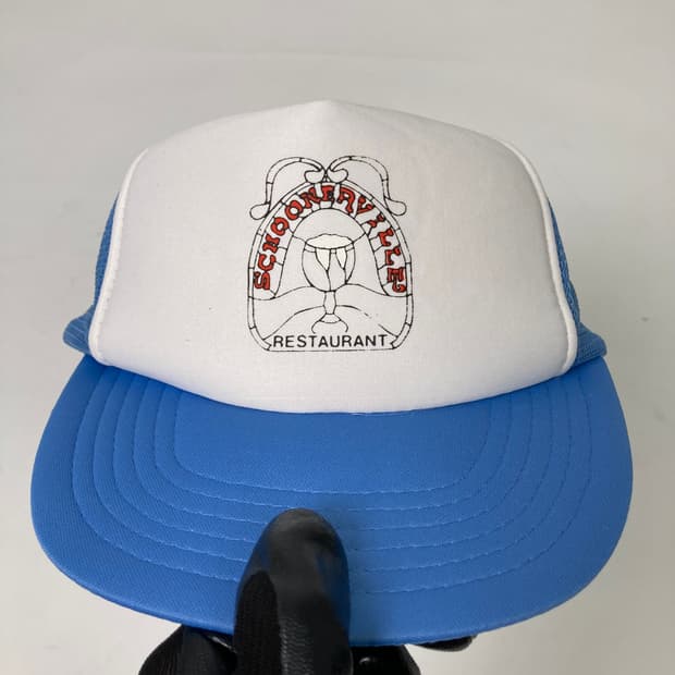 90s Trucker Hat (white/steel blue)