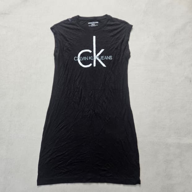 S 켈빈클라인  슬리브리스 티셔츠 원피스 0310Y