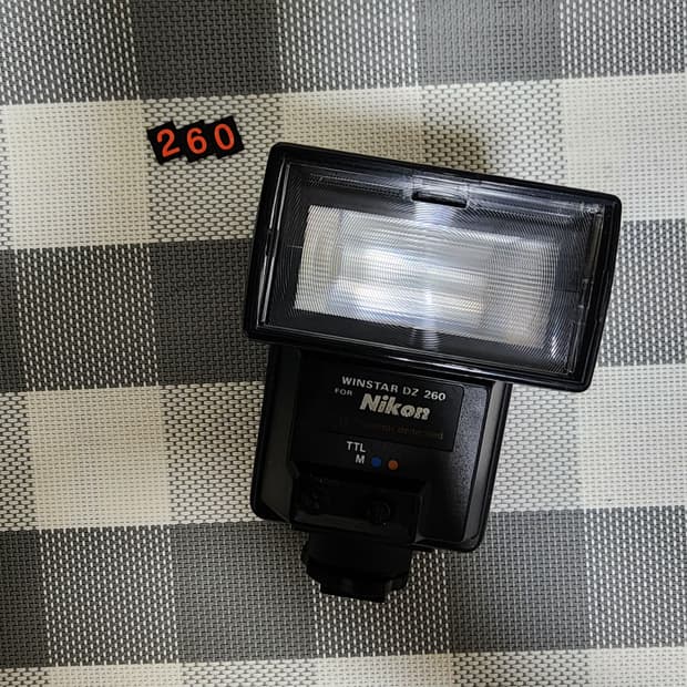니콘 윈스타 DZ 260 스트로브 플래시
