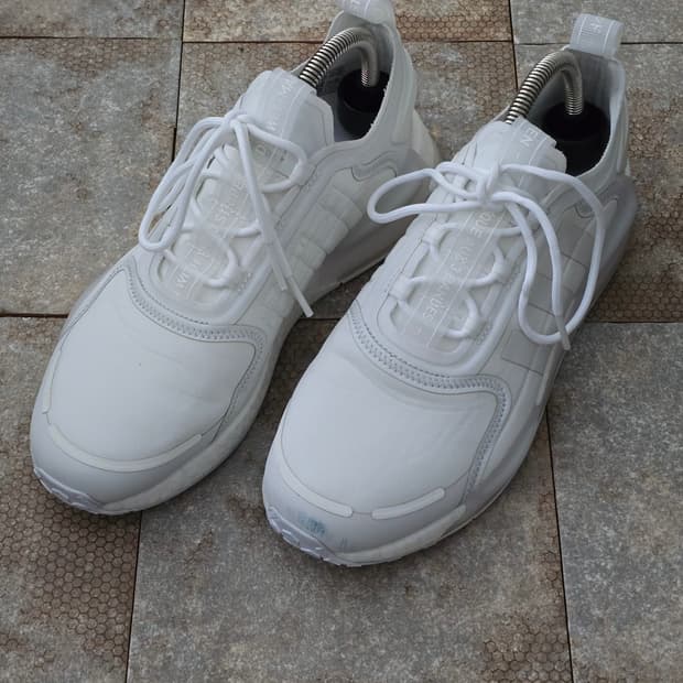 (270)아디다스 nmd r1 v3 화이트 