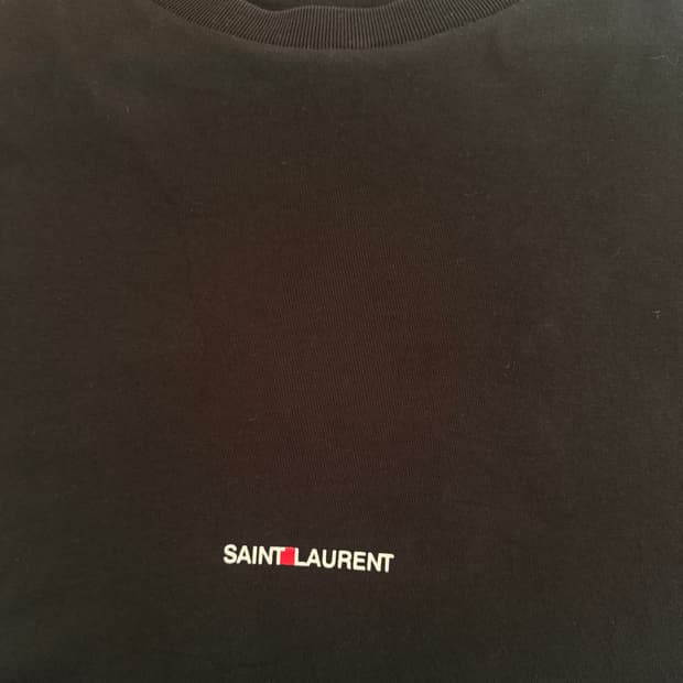 생로랑(SAINT LAURENT ) 로고 패치 티셔츠