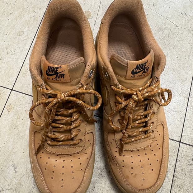 나이키 에어포스 된장 (260)