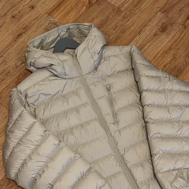 (L) 무탠다드 시티 레저 후디드 다운