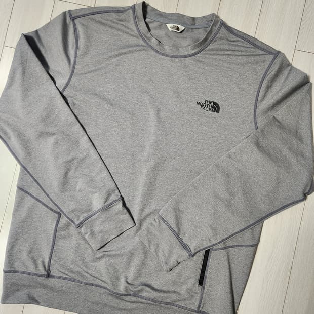 새상품급)노스페이스 화이트라벨 테크 올 데이 스웨트 셔츠 NYM5MI04