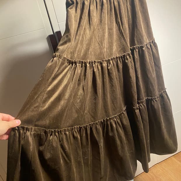 갈색 벨벳 캉캉 롱 스커트