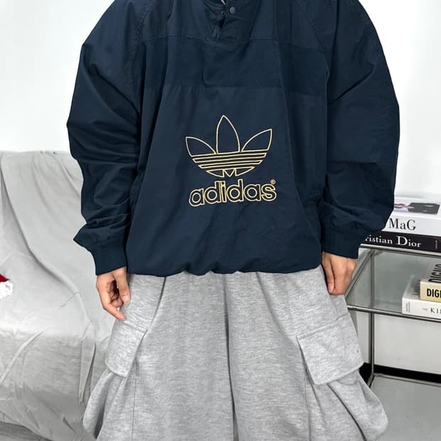 아디다스 네이비 빅로고 웜업