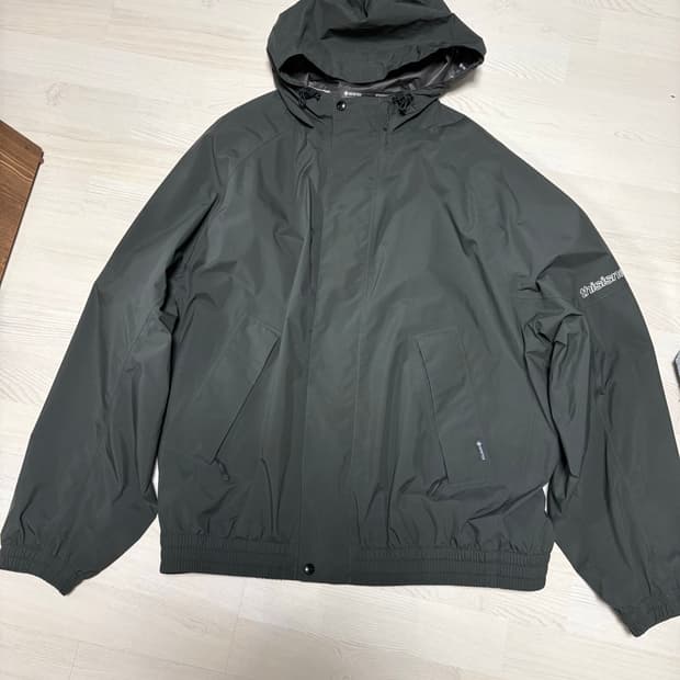 디스이즈네버댓 / 고어텍스 자켓 / 블랙(약간 그레이) / XL size