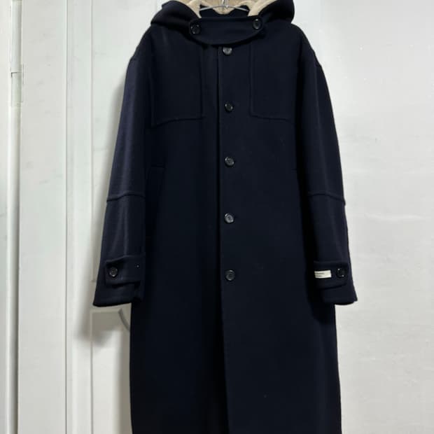 어센틱워드로브 울 후드 코트