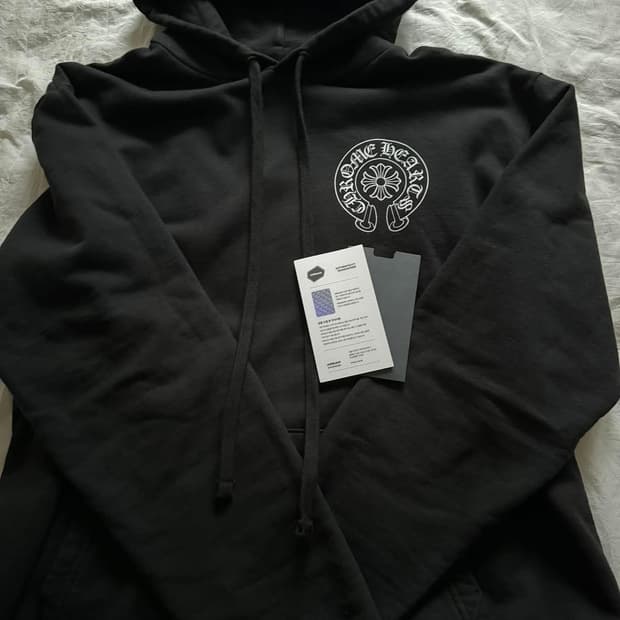 크롬하츠 홀스슈 서울 후드티  정품 급처분