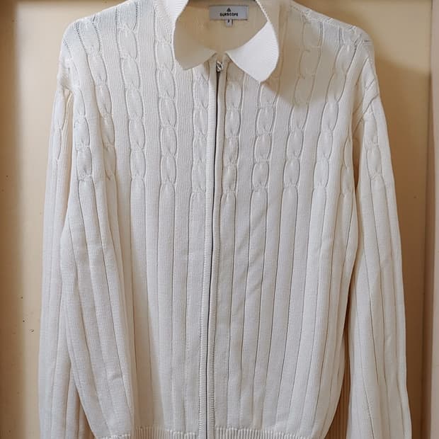 아워스코프 크림 꽈배기 꽈배기니트