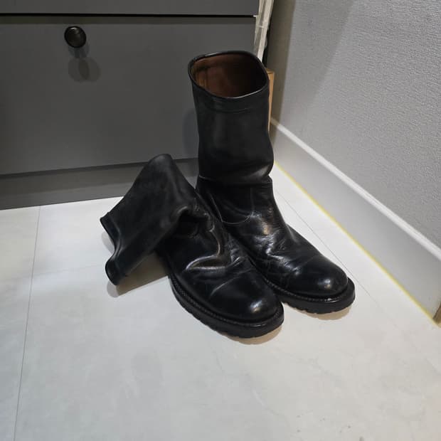 이사무 카타야마 백래쉬 페코스부츠