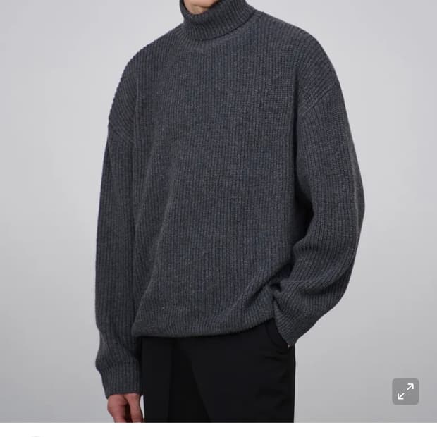 (새상품)(L) 드로우핏 하찌 벌키 터틀넥 니트 [CHARCOAL] 판매