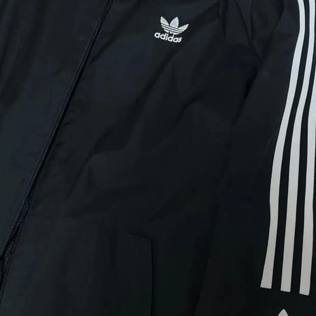 아디다스 윈드브레이커 바람막이 져지 블랙 L