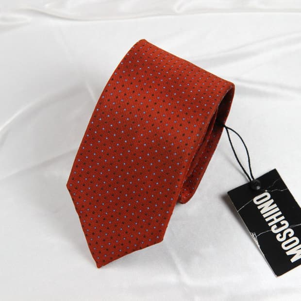 모스키노 7.8cm 미사용 S등급 신형 이태리 명품넥타이
