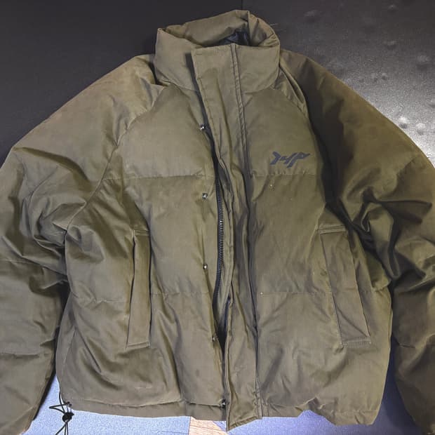 기리보이 I4P 덕 다운 숏 푸퍼 재킷 L 