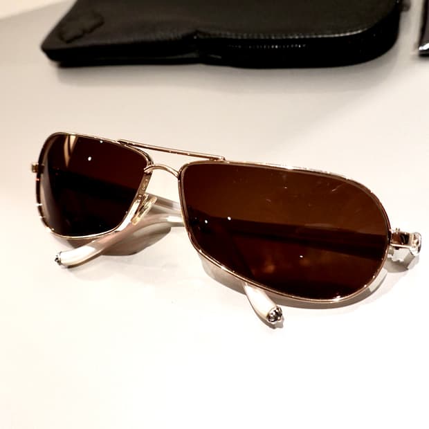 크롬하츠 레드 선글라스