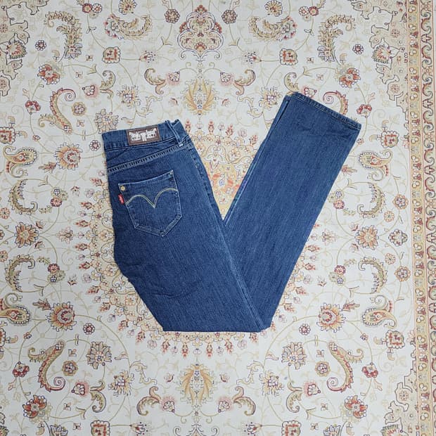 리바이스 프리미엄 로우라이즈 스키니진 26