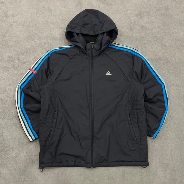 105 아디다스 후드 바람막이