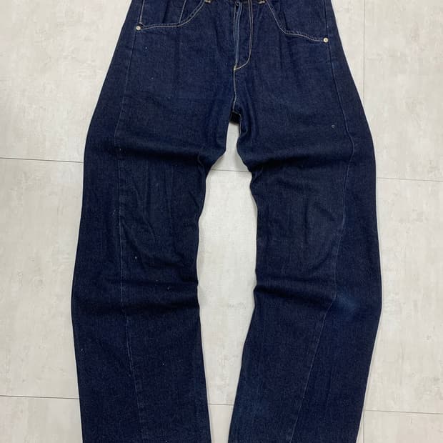 리바이스 엔지니어드 진 데님팬츠 #687