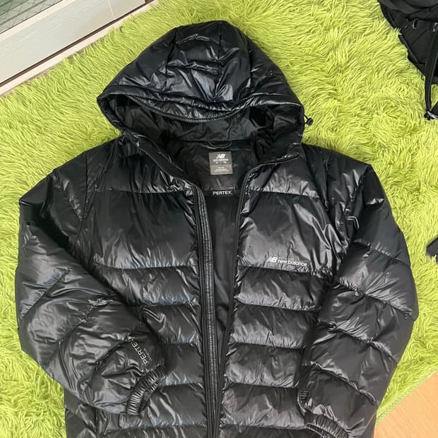 뉴발란스 PERTEX 경량패딩