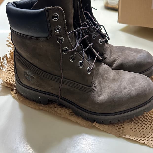 팀버랜드 다크브라운 270