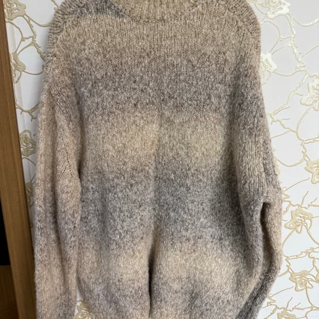 쿠어 스트라이프 니트 