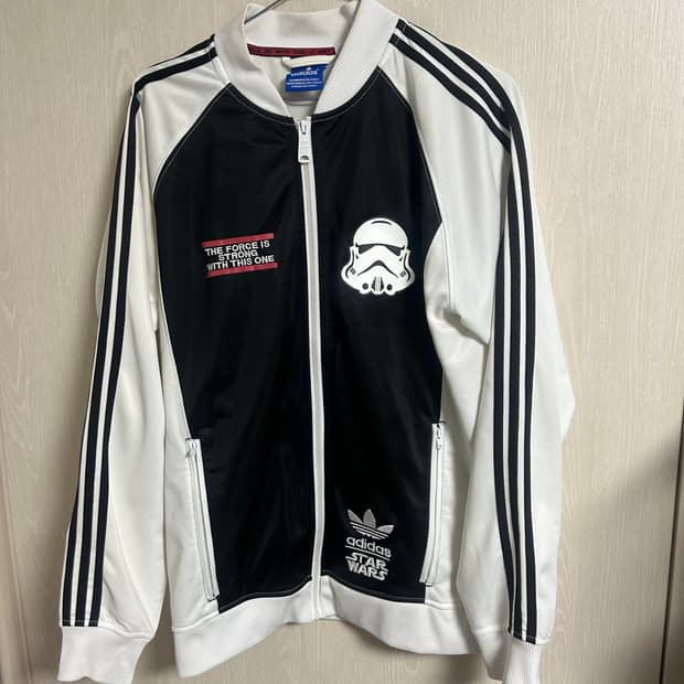 아디다스 스타워즈 져지 L사이즈 팜