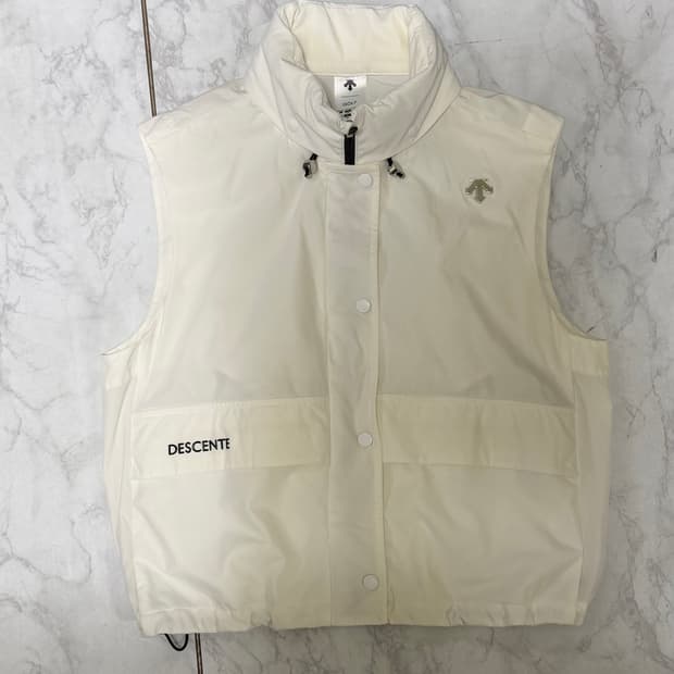 데상트 골프 여성 나일론조끼 여성 90