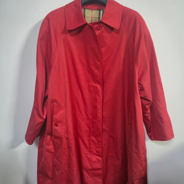 버버리 레드자켓