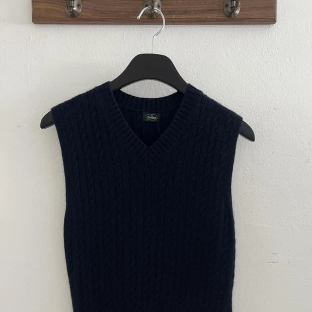 더바넷 니트 베스트