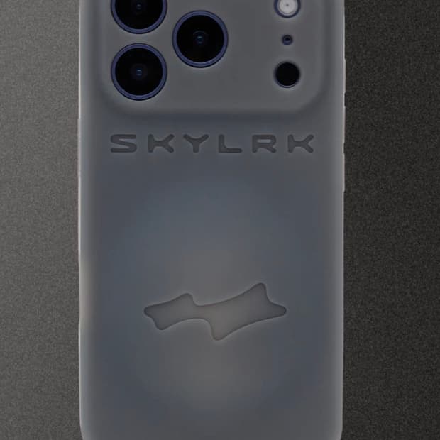 SKYLRK 케이스 17프로