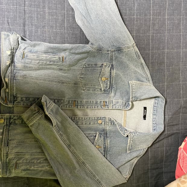 에비수 데님자켓