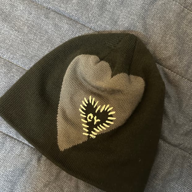 오와이 블랙 하트 비니 최상급 택포