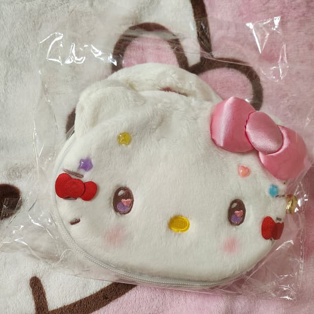 헬로키티 손잡이 지퍼 파우치