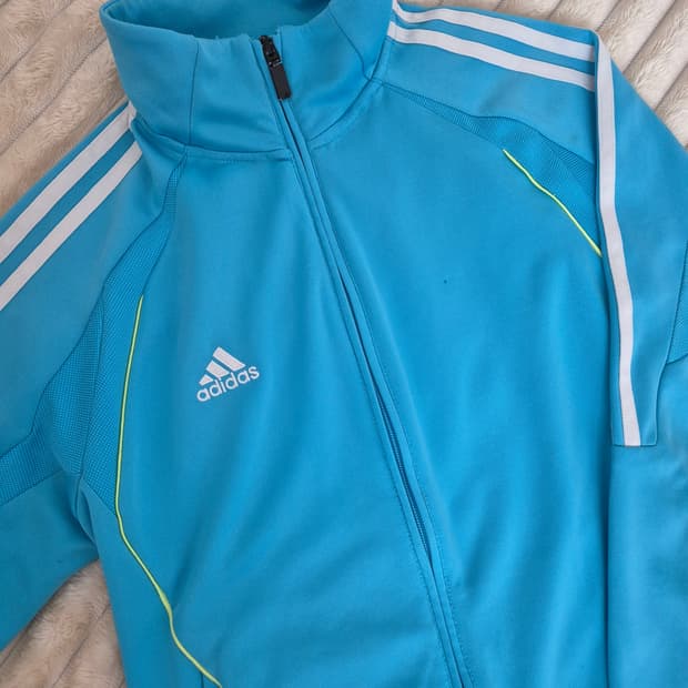 Y2K 아디다스 져지