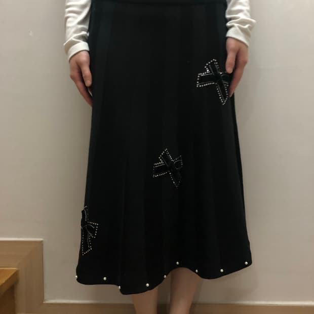 빈티지 블랙 니트 비즈 스커트