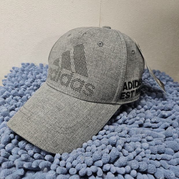 아디다스 레이저 도트 로고 캡