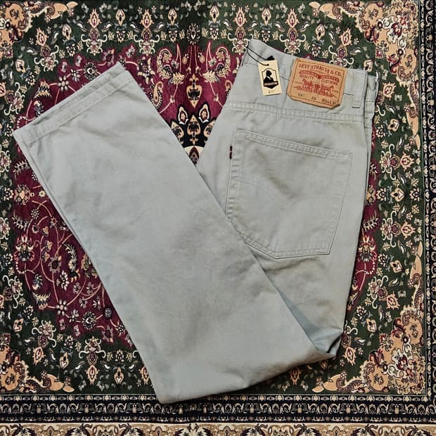 Levi’s 581 Straight Pants (Light Grey)